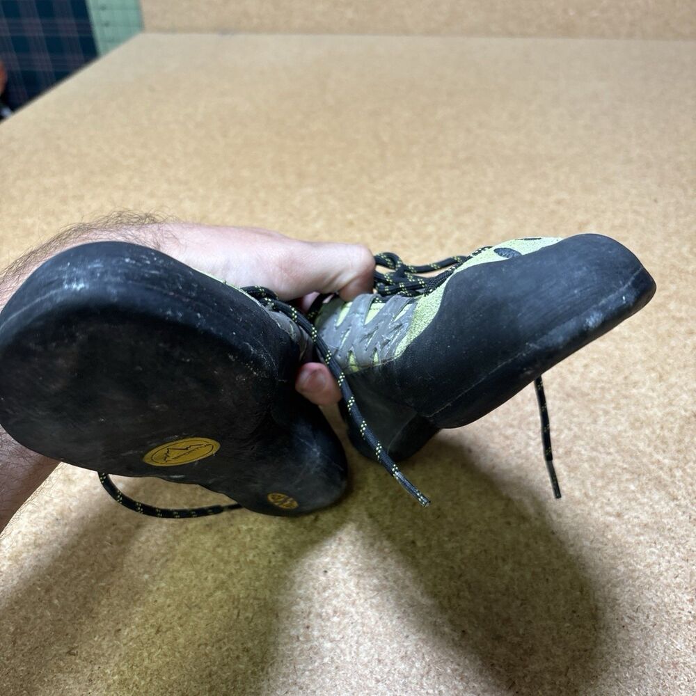 La Sportiva Tarantulace Rock Climbing Shoes Womens Size US 5.5 EU 37.5 - Picture 2 of 5